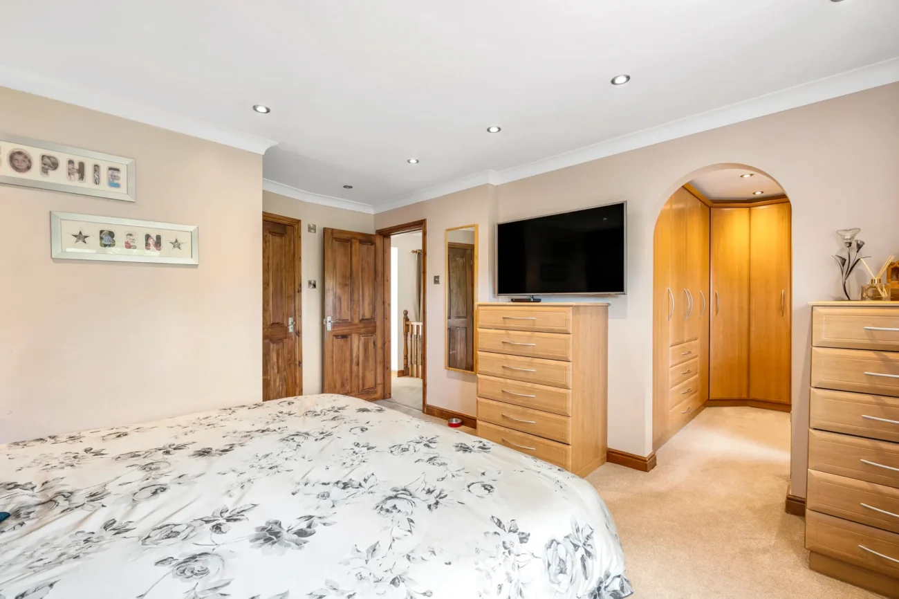 valley lodge 25